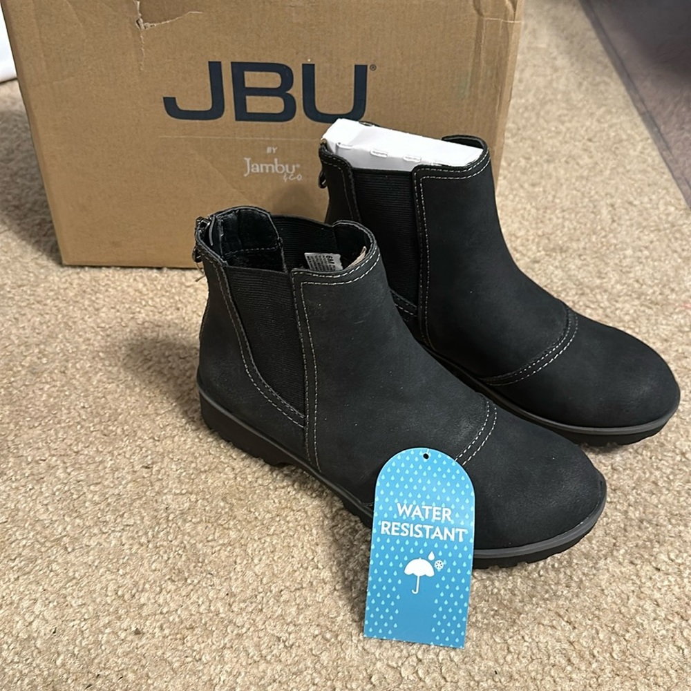 NWT!! JBU Water Resistant Ankle Boots!!